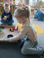 Krasnale w wielkanocnym nastroju (3)