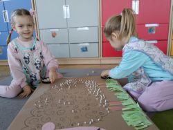 Krasnale w wielkanocnym nastroju (7)