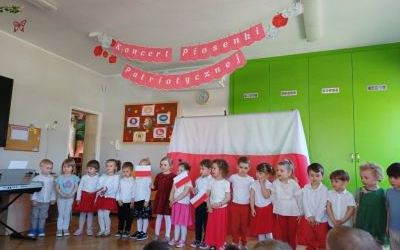 Smerfy poznają Oleśnicę (12)