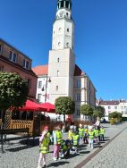 Krasnale zwiedzają Oleśnicę (16)