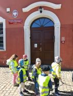 Krasnale zwiedzają Oleśnicę (12)