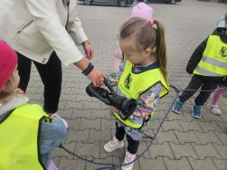 Krasnale z wizytą i strażaków (1)
