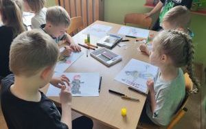 Słoneczka poznają zawód strażaka i Straż Pożarną (6)