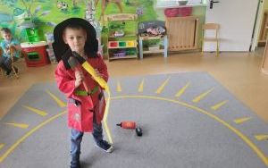 Słoneczka poznają zawód strażaka i Straż Pożarną (3)