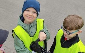 Słoneczka poznają zawód strażaka i Straż Pożarną (6)