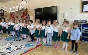 Dzień Mamy i Taty w grupie Smerfy (2)