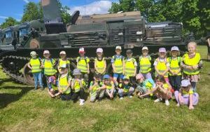 Słoneczka na Dniu Otwartych Koszar (2)