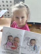 Krasnale w świecie książek (9)