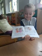 Krasnale w świecie książek (10)