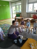 Krasnale w świecie książek (5)