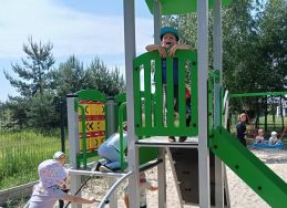 Pierwsza wycieczka Krasnali (18)