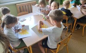 Słoneczka żegnają przedszkole, a witają szkołę (5)