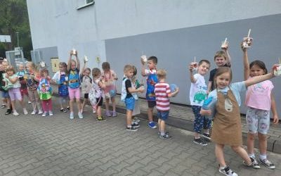 Słoneczka biorą udział w warsztatach kulinarnych