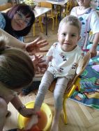 Krasnale na bosaka (14)