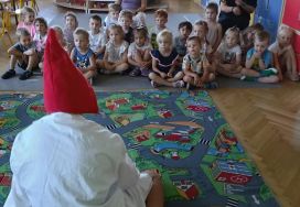 Krasnale na warsztatach chemicznych (11)