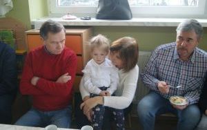 Dzien Babci i Dziadka w grupie Krasnale (7)