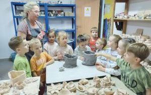 Warsztaty ceramiczne i zajęcia biblioteczne (5)